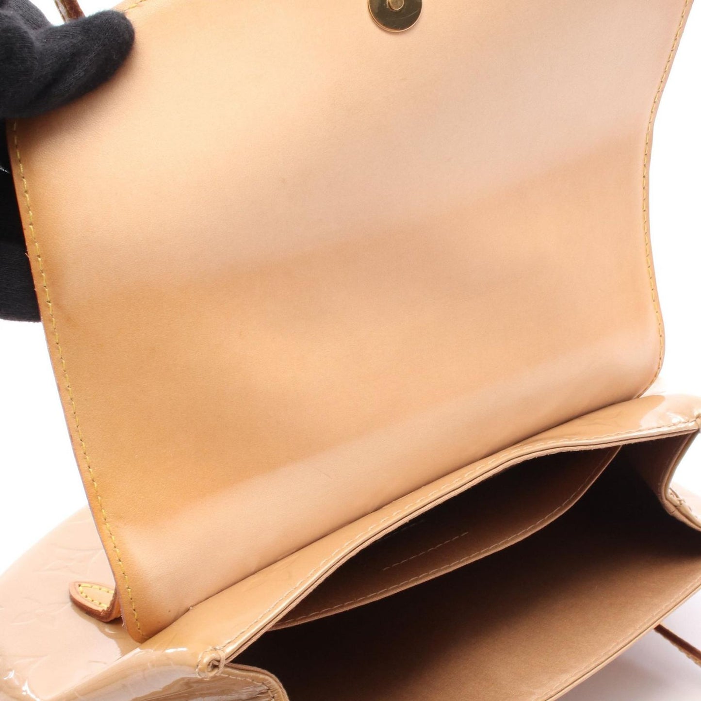 LOUIS VUITTON Biscayne Bay PM Monogram Vernis Peppermint Shoulder Bag