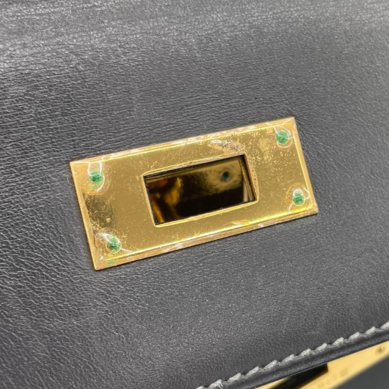 HERMES Kelly 32 Graphite Box Calf Handbag with Gold Hardware