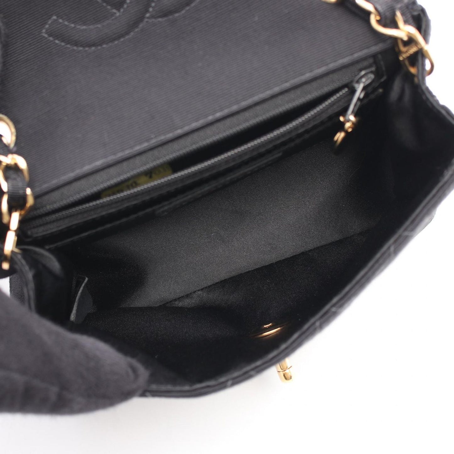 CHANEL Matelassé Single Flap Shoulder Bag - Black Canvas
