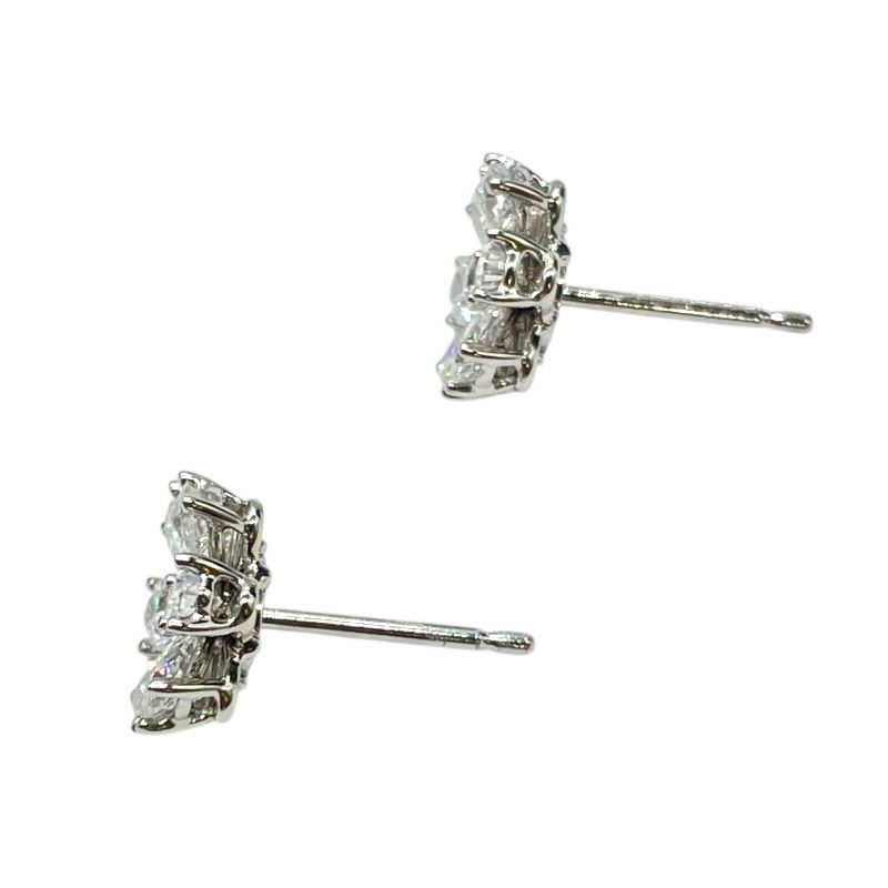 HARRY WINSTON Forget-Me-Not Diamond Earrings in Platinum