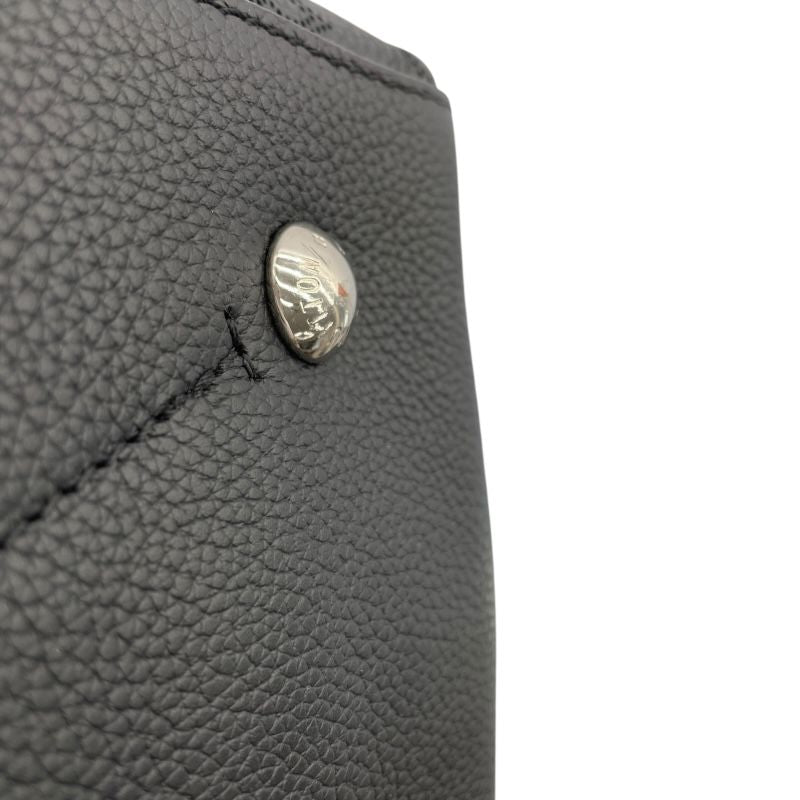 Louis Vuitton Murié Noir Mahina Leather Shoulder Bag - Exquisite Craftsmanship