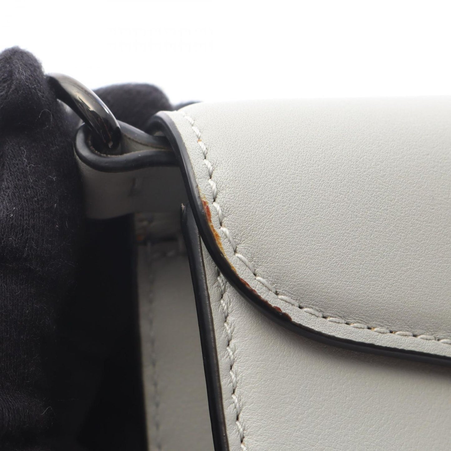 Valentino V Logo Handbag in Gray Leather - Exquisite Craftsmanship