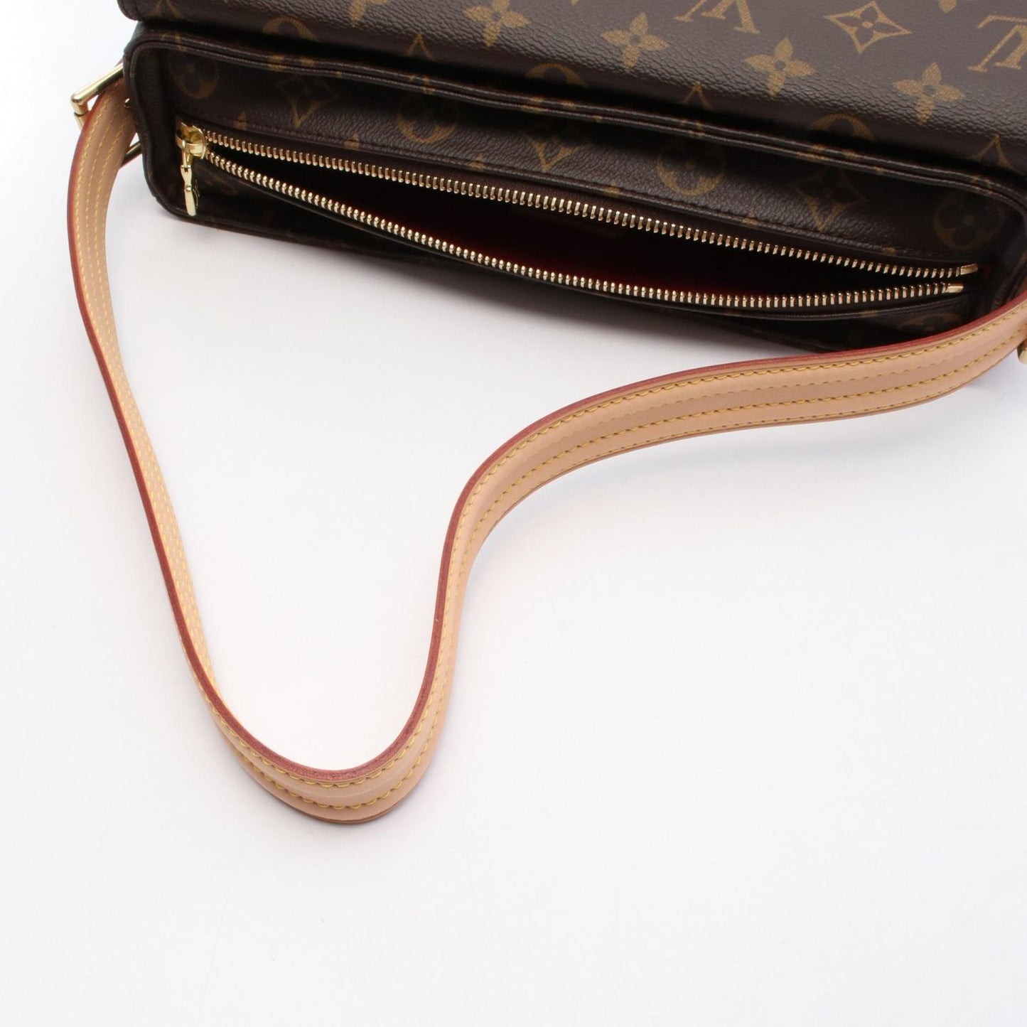 Louis Vuitton Viva Cite MM Monogram Shoulder Bag - Timeless Elegance