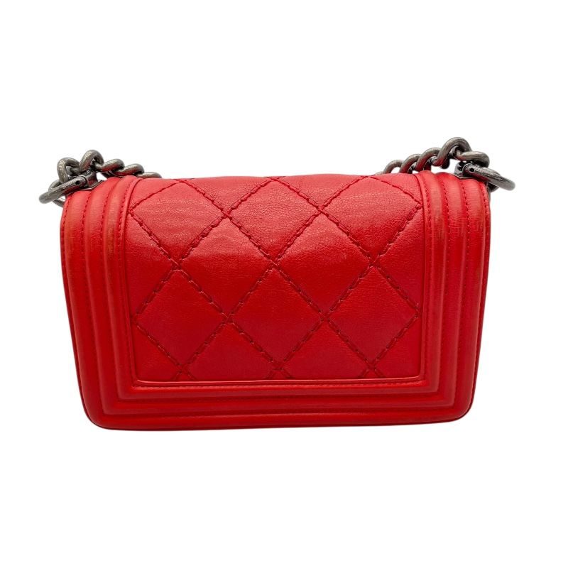 CHANEL Boy Chanel 20 Red Leather Shoulder Bag with Silver Hardware