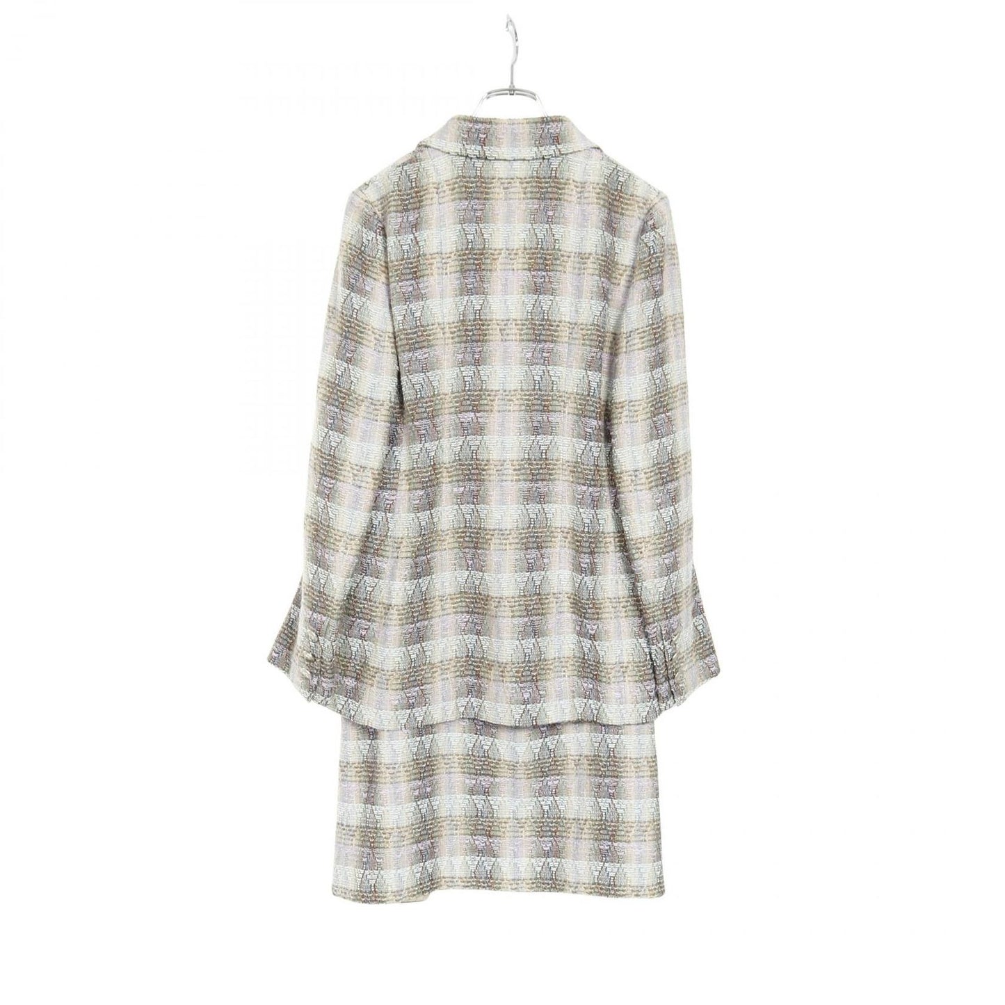 CHANEL Tweed Suit with Coco Mark Buttons - Timeless Elegance