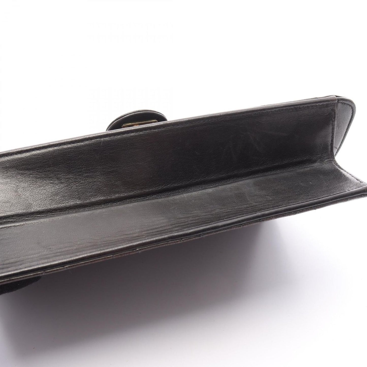 CHANEL Matelassé Black Lambskin Shoulder Bag - Timeless Elegance