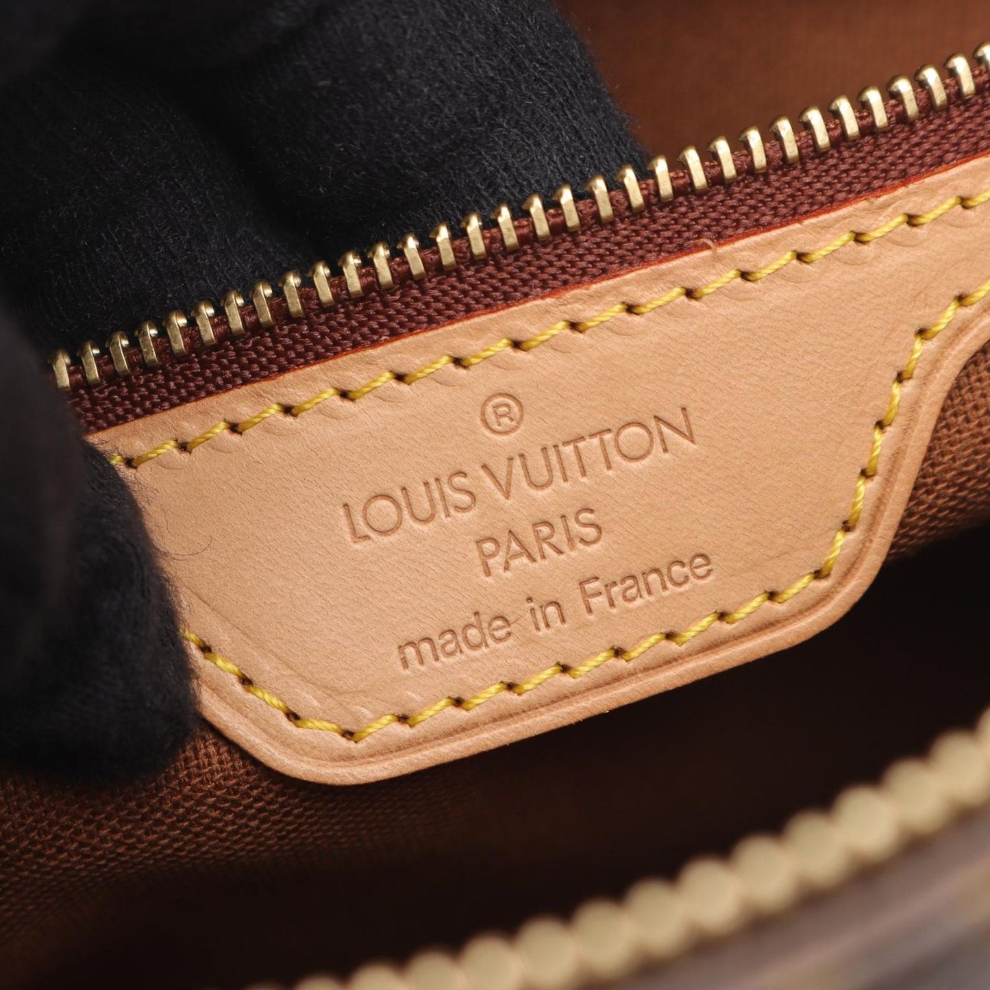 Louis Vuitton Cabas Piano Shoulder Bag - Timeless Elegance