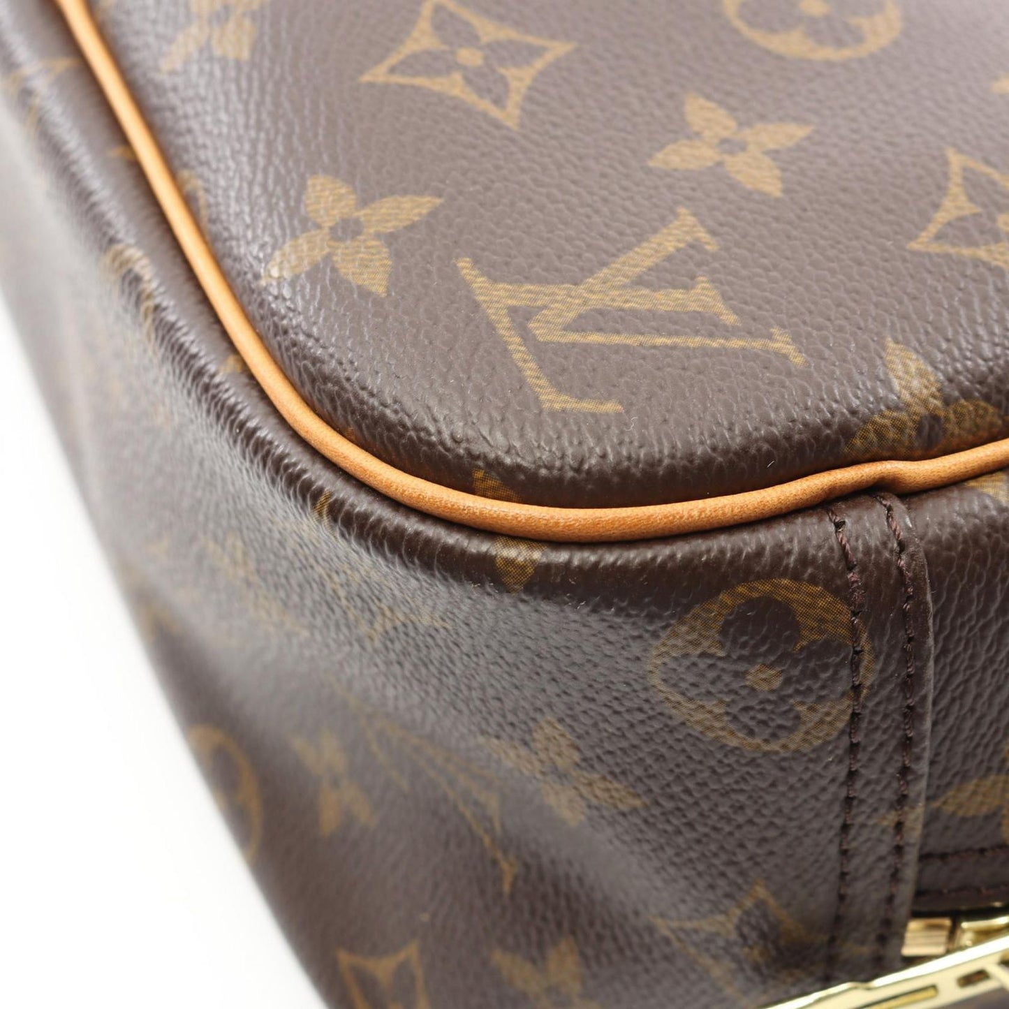 Louis Vuitton Truville Handbag M42228 - Timeless Elegance