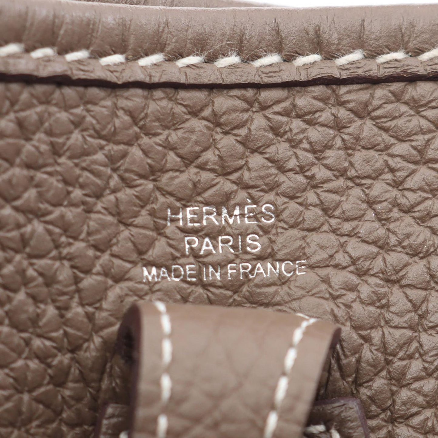 HERMES Evelyne TPM Etoupe Shoulder Bag - Exquisite Craftsmanship