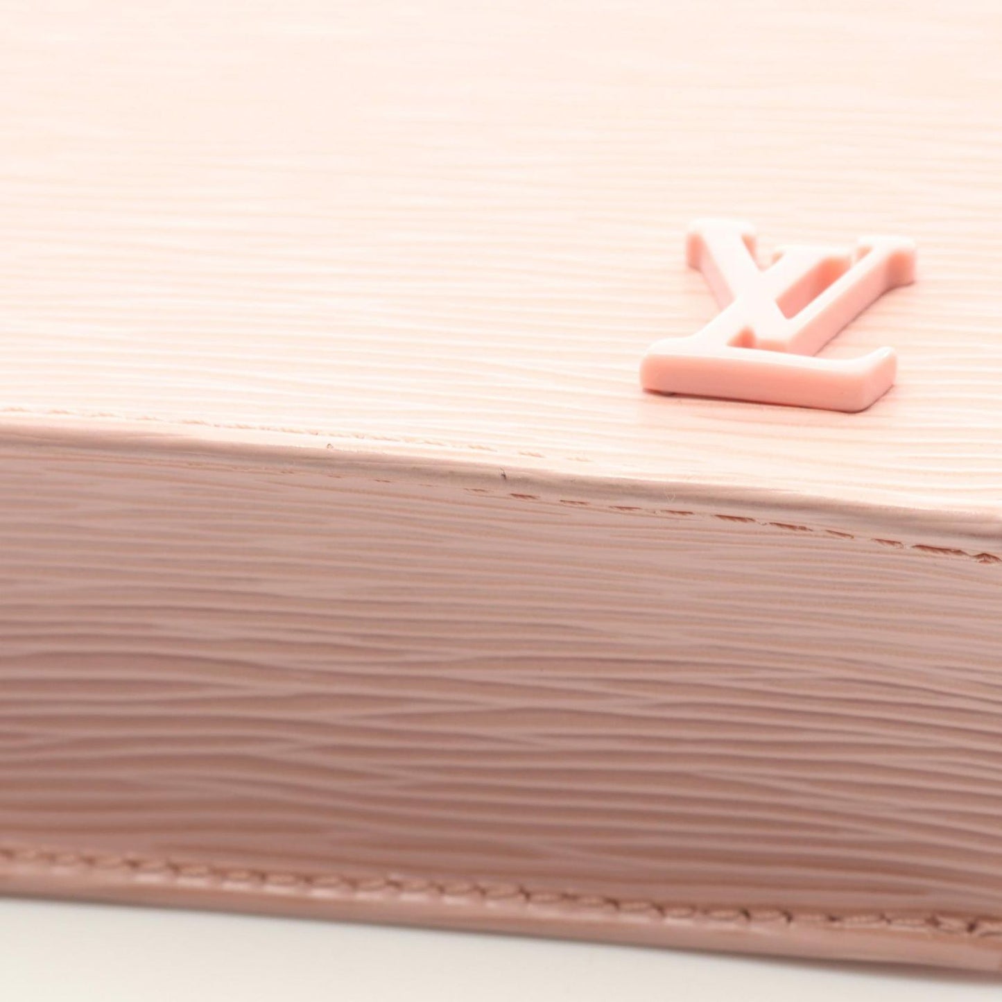 Louis Vuitton Petite Sac Plat Handbag in Rose Ballerine - Exquisite Craftsmanship