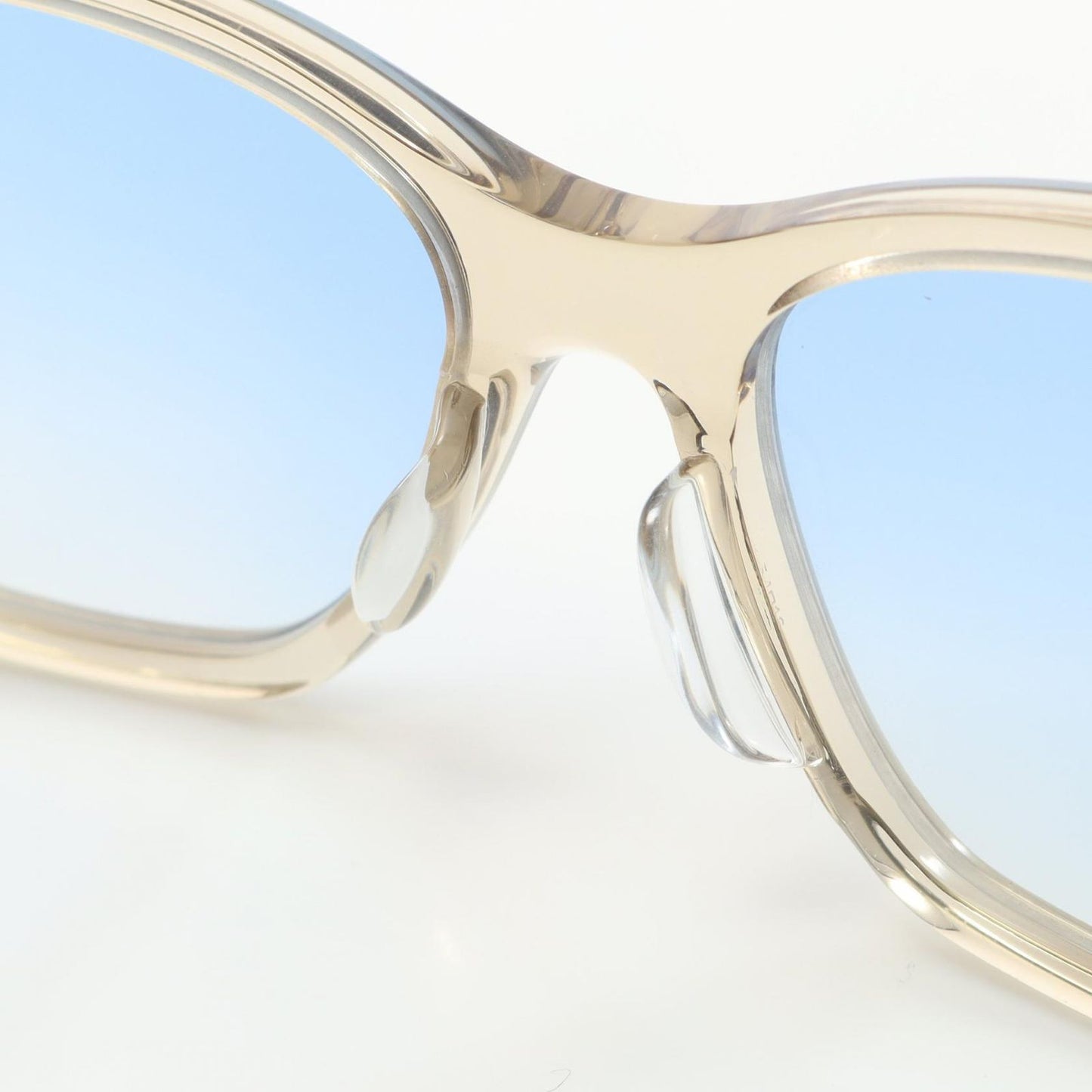 Saint Laurent Paris SL482 Beige Sunglasses - Timeless Elegance