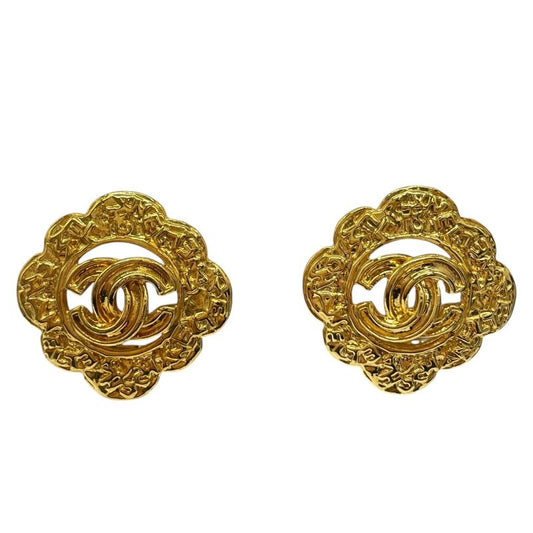 CHANEL Coco Mark Logo Earrings in Gold Metal - Timeless Elegance