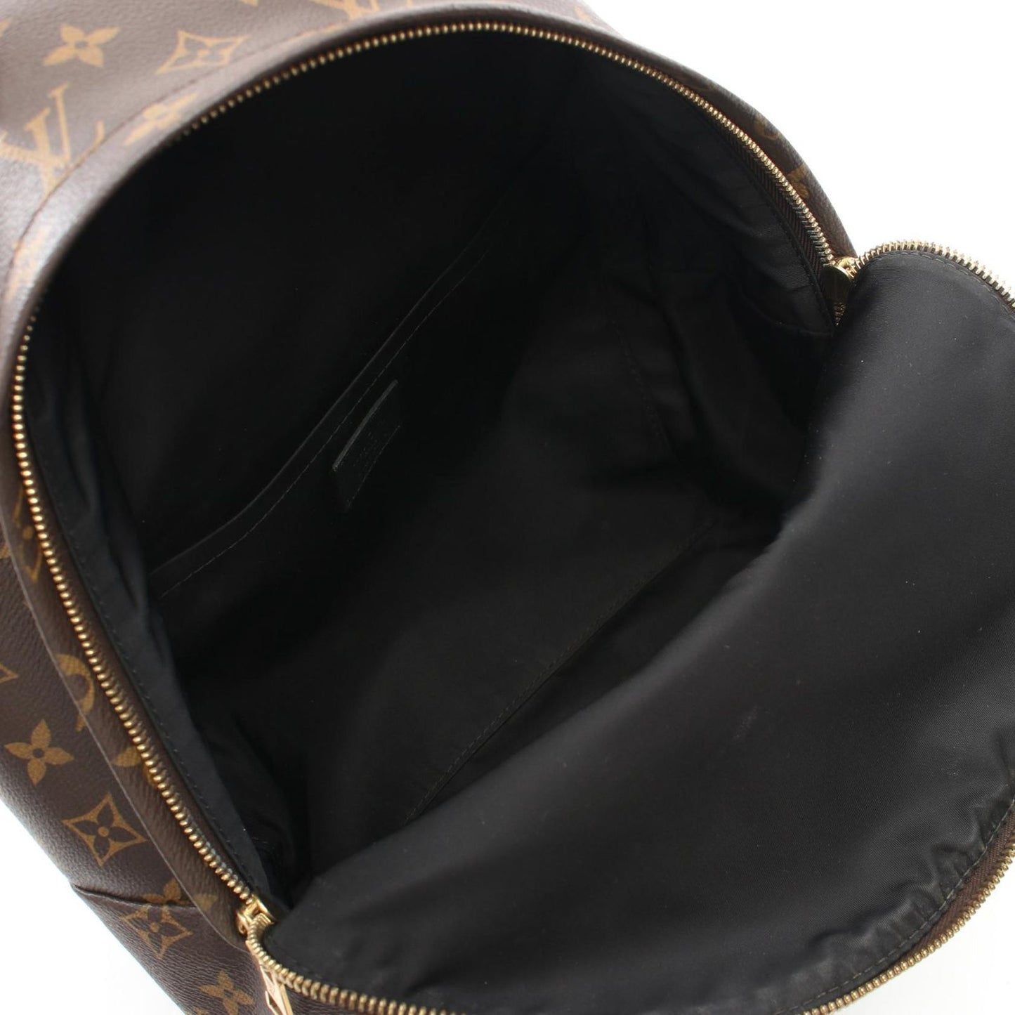 Louis Vuitton Palm Springs MM Backpack - Exquisite Craftsmanship