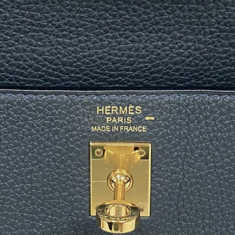 HERMES Kelly 25 Touch Handbag in Veil Rousseau with Gold Hardware