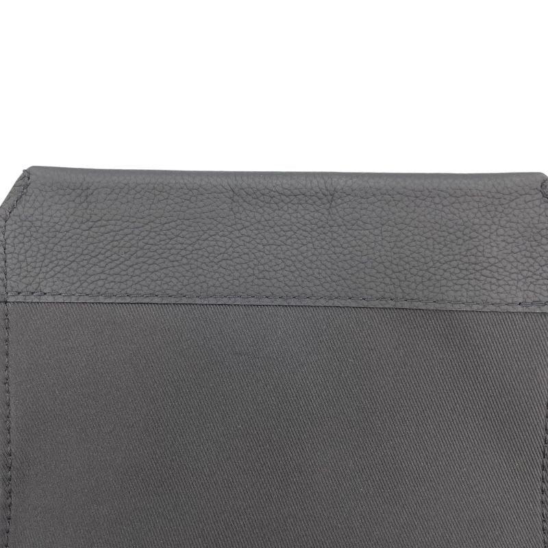 Louis Vuitton Fastlane Wearable Wallet - Noir/Aerogram