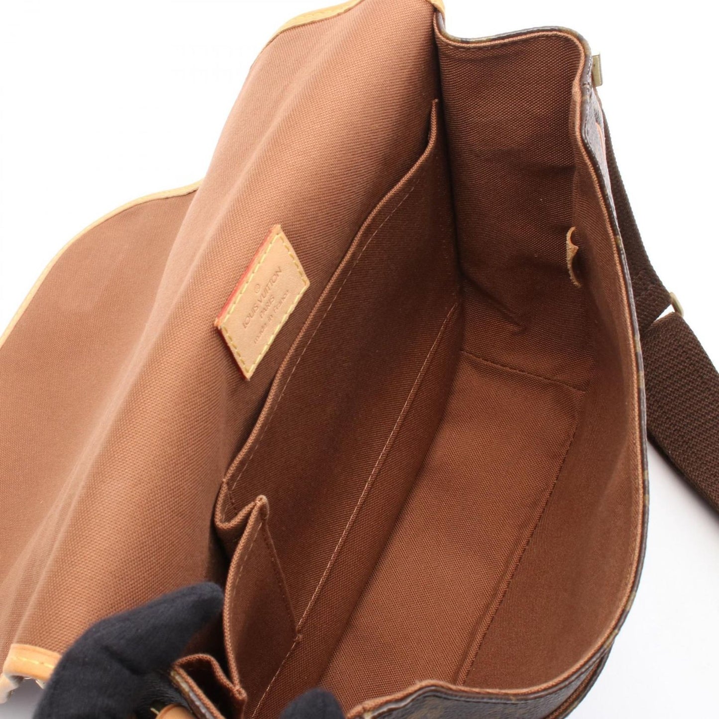 Louis Vuitton Messenger PM Bosphore Shoulder Bag - Timeless Elegance