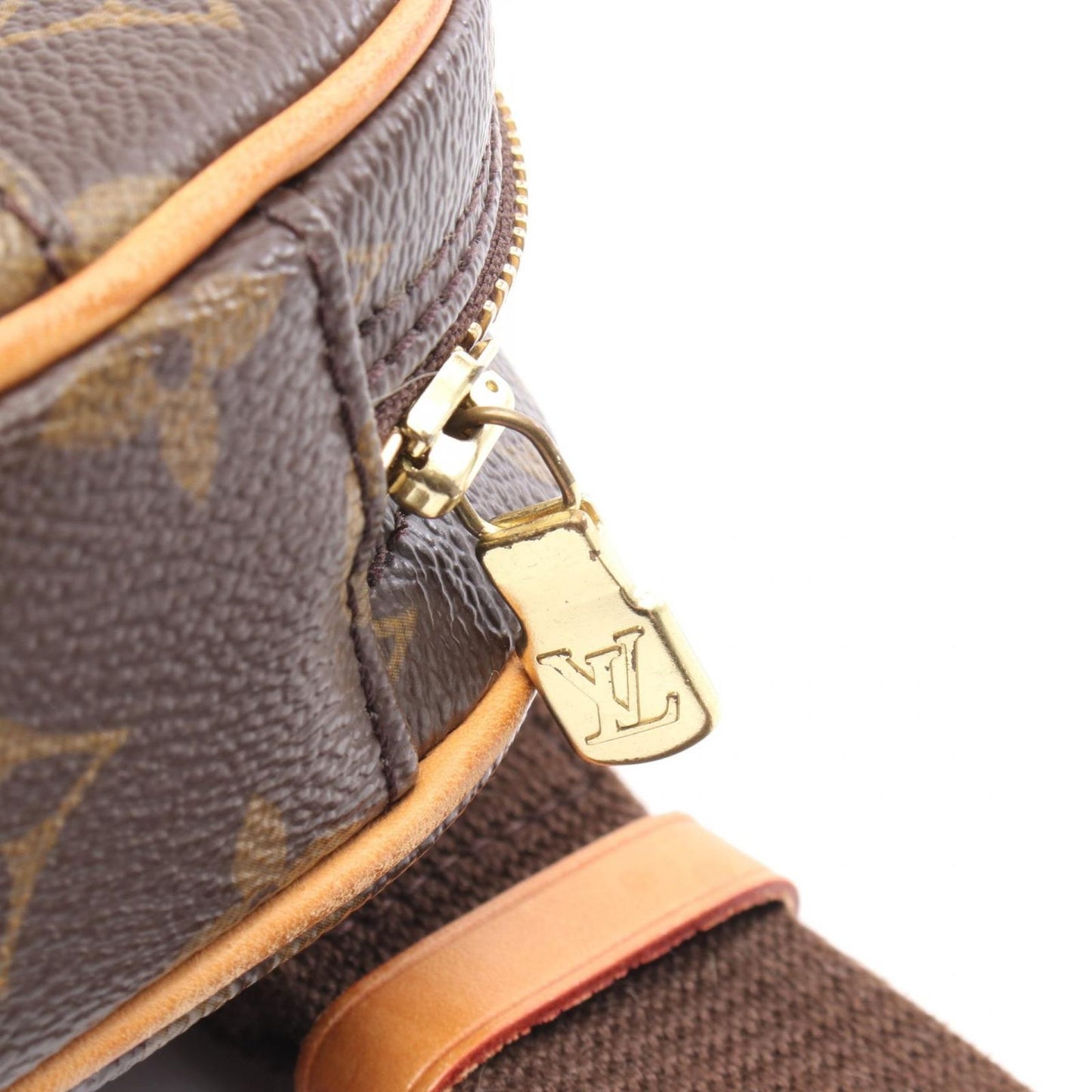 Louis Vuitton Monogram Pochette Gange Waist Bag - Timeless Elegance