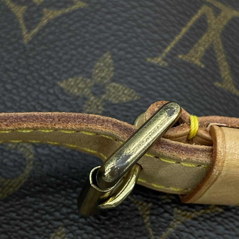 Louis Vuitton Musette Salsa Short Monogram Canvas Shoulder Bag