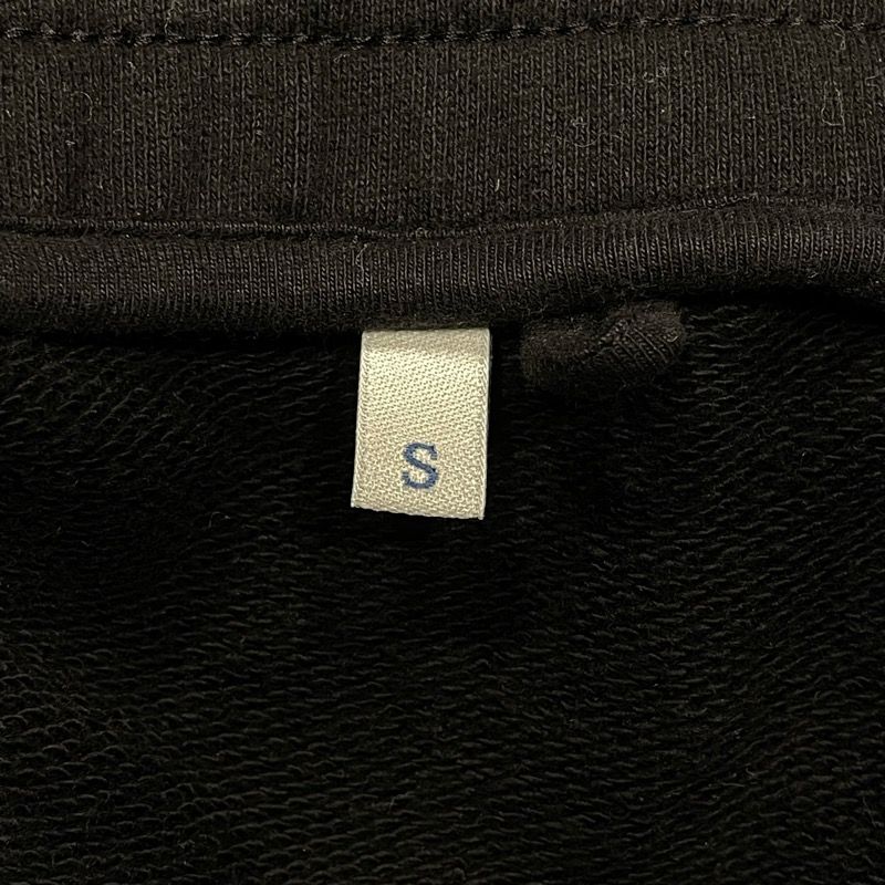 Moncler Logo Patch Sweatpants in Black - Exclusive Men's Fashion