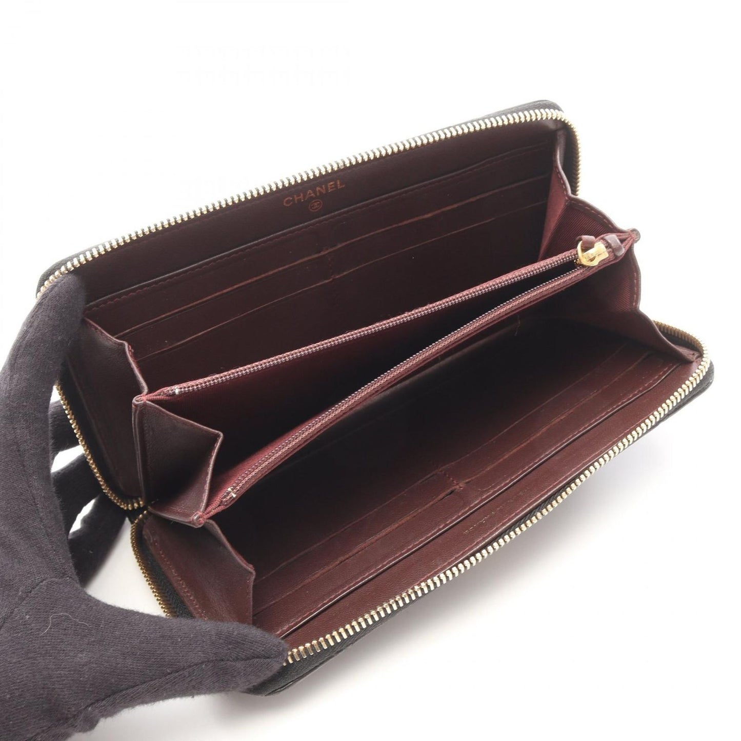 CHANEL Matelassé Round Long Wallet in Black Lambskin