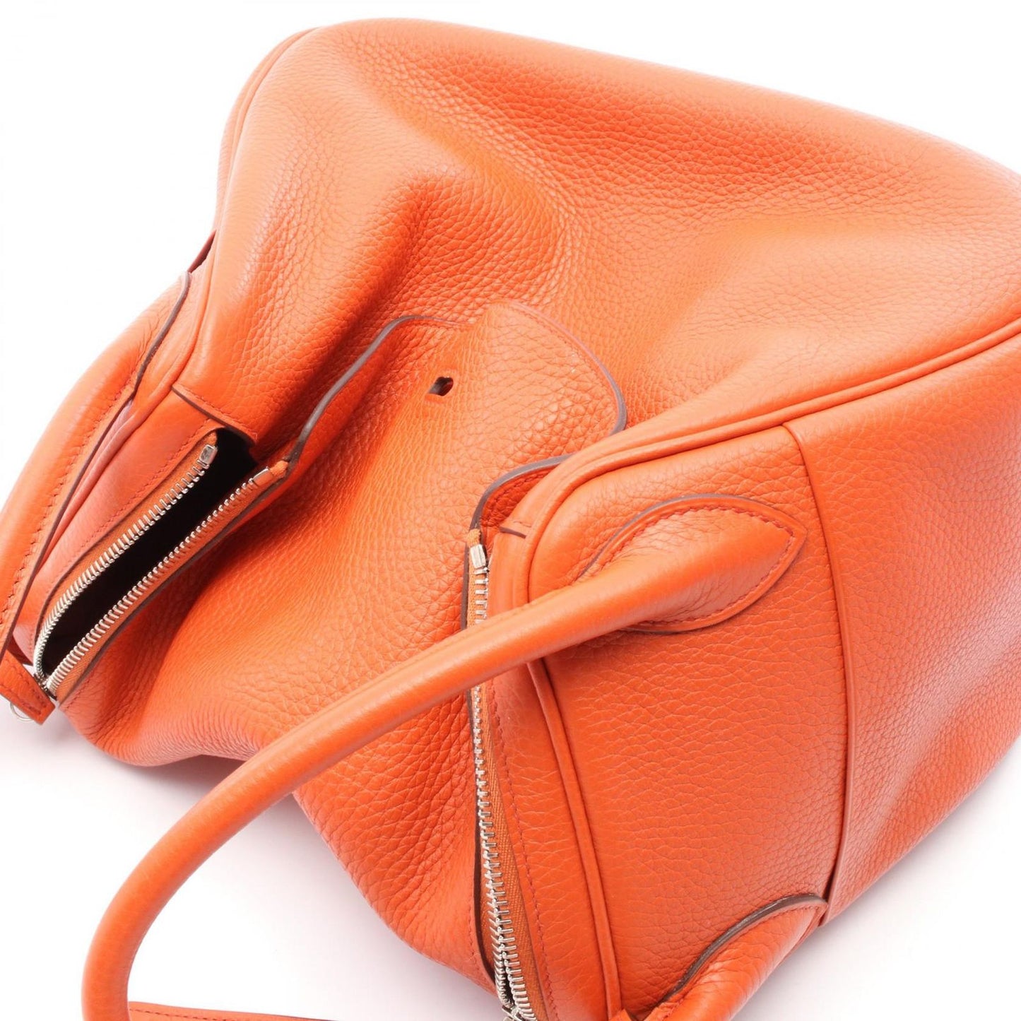 HERMES Lindy 30 Shoulder Bag in Tadelakt Leather - Exquisite Craftsmanship