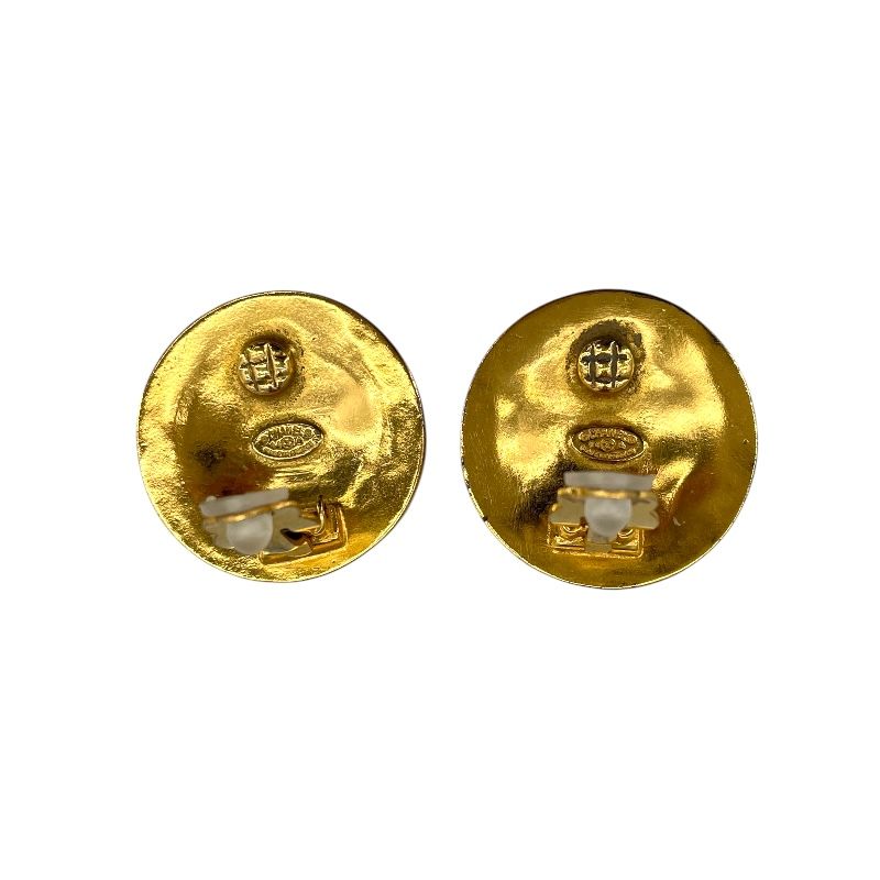 CHANEL Coco Mark Round Earrings in Gold Metal - Timeless Elegance
