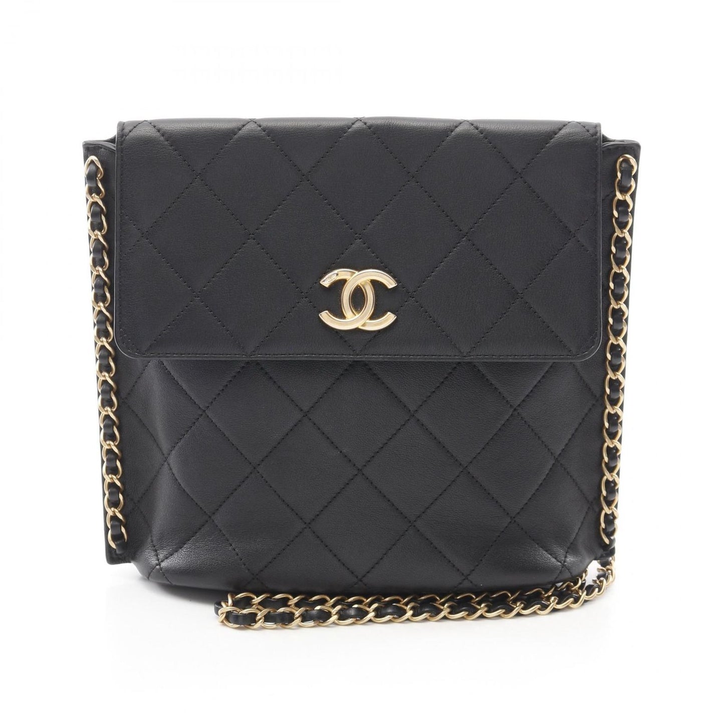 CHANEL Matelassé Shoulder Bag in Black Lambskin - Timeless Elegance
