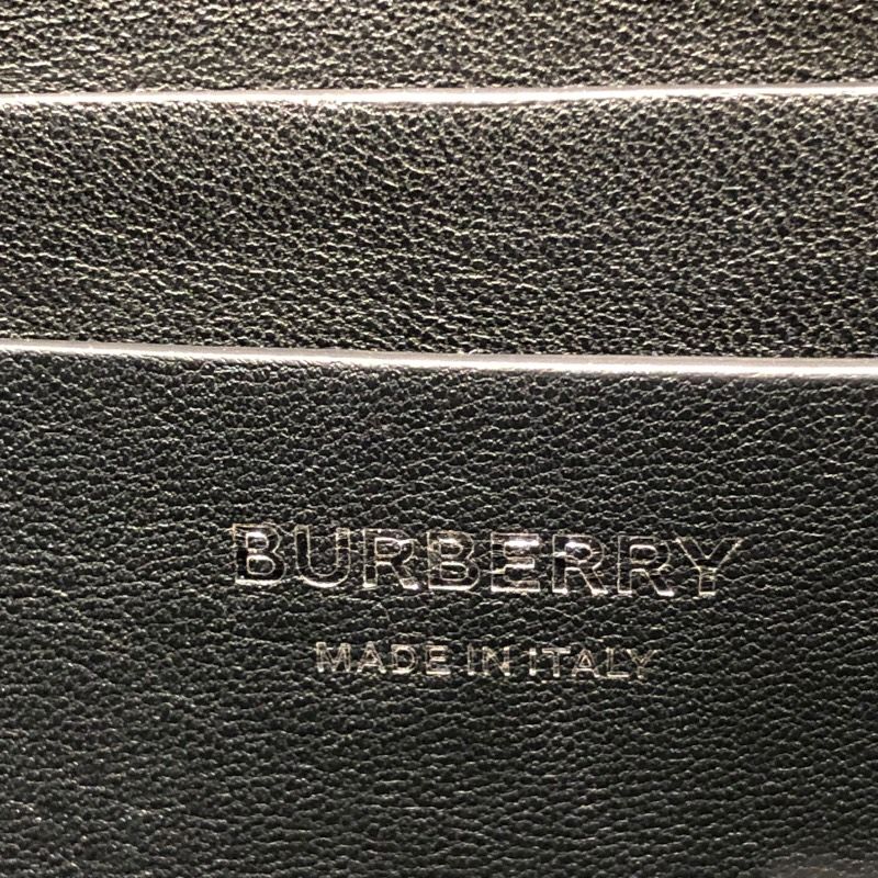 Burberry Horseferry Shoulder Bag in Black Leather - Timeless Elegance