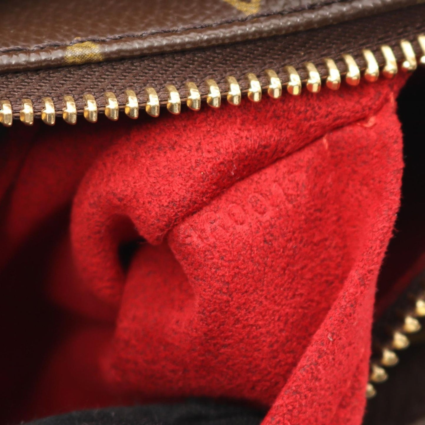 Louis Vuitton Viva Cite MM Shoulder Bag - Timeless Elegance