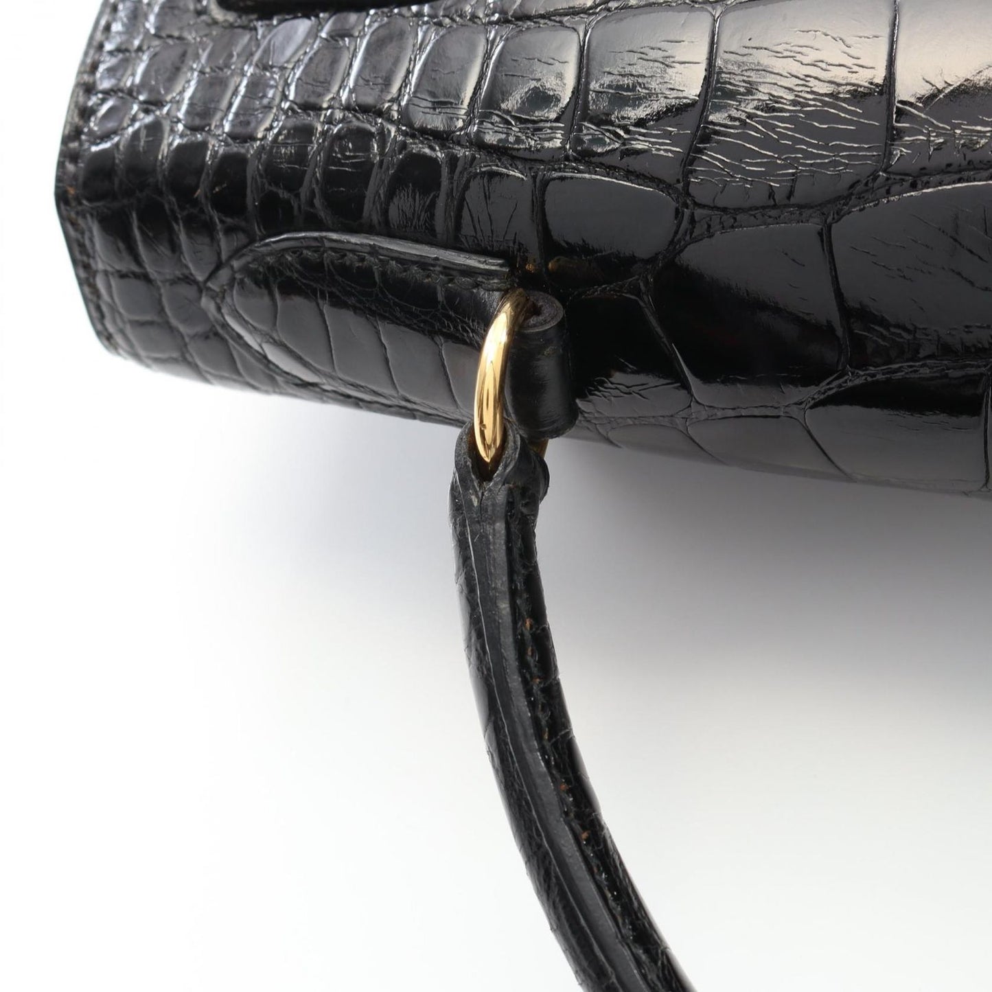 HERMES Kelly 32 Handbag in Black Alligator - Timeless Elegance