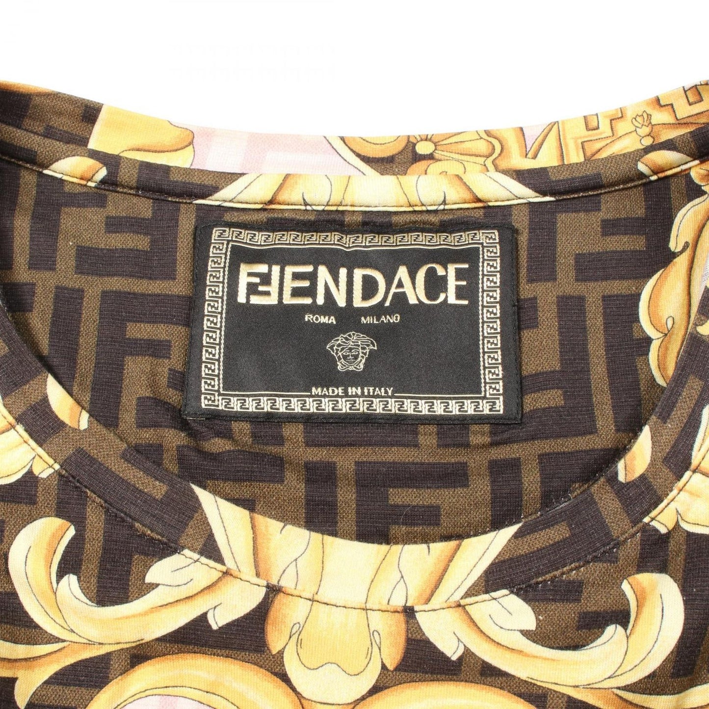 FENDI Cotton T-Shirt in Pink & Yellow - Exclusive Luxury Wear