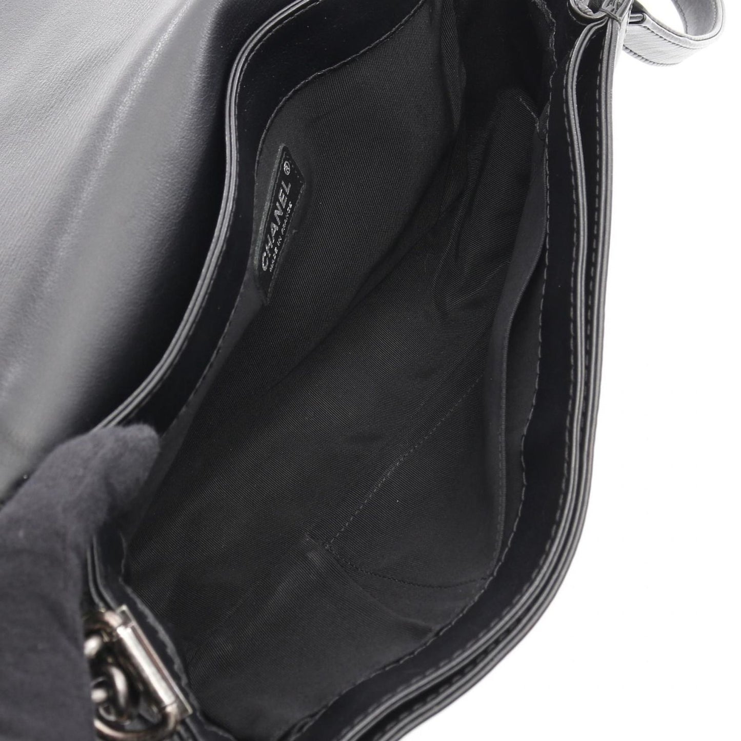 CHANEL Boy Chanel Black Leather Shoulder Bag - Timeless Elegance