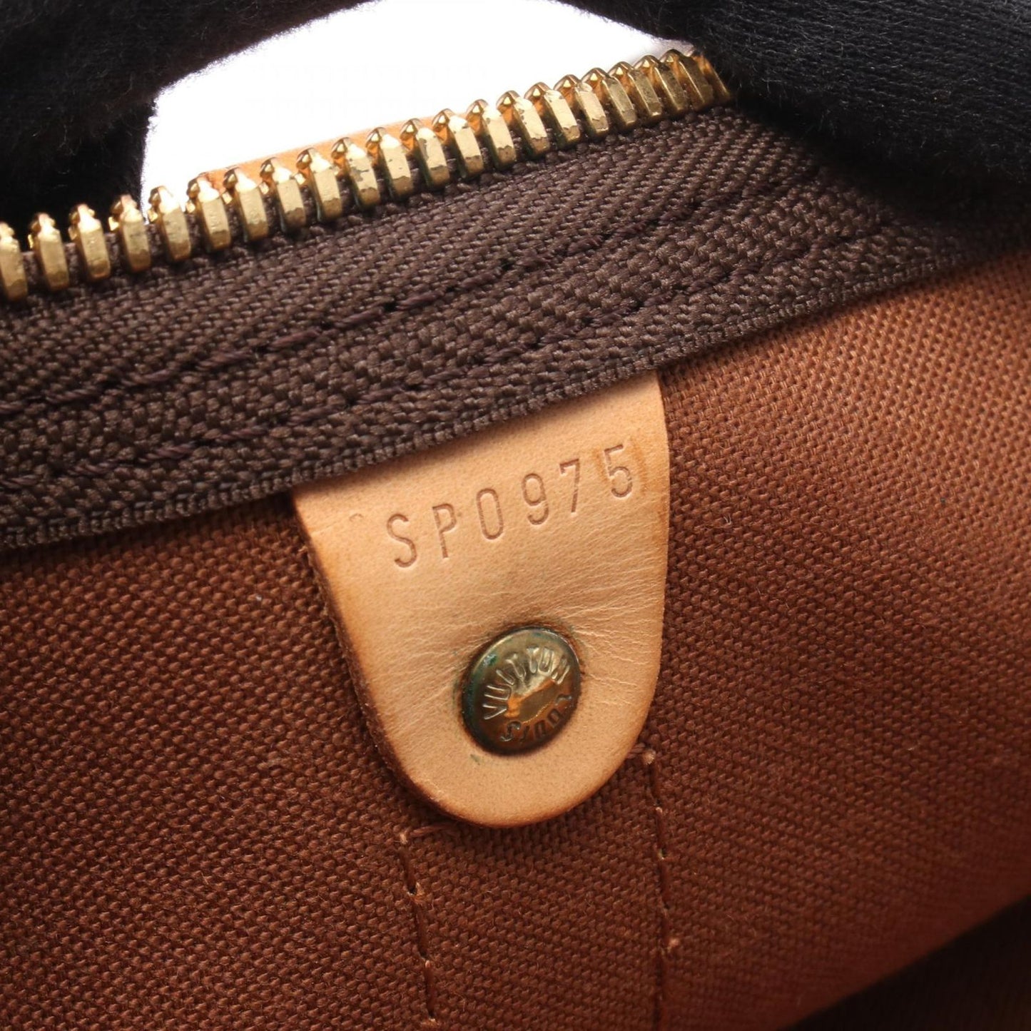 Louis Vuitton Monogram Keepall 55 Boston Bag - Timeless Elegance