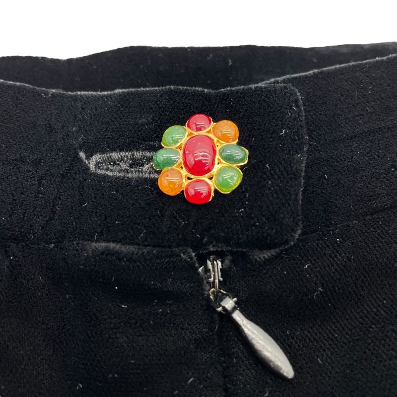 CHANEL Velvet Midi Skirt P08737 in Black - Timeless Elegance