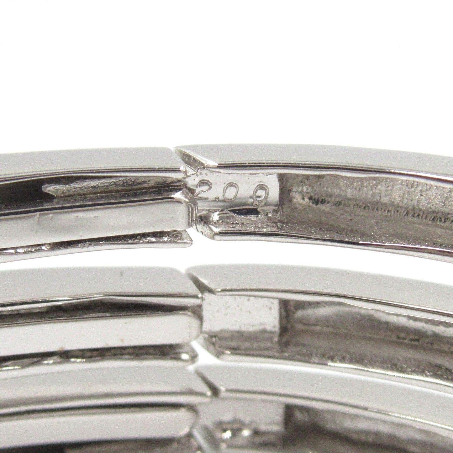 Exquisite K18WG Diamond Bangle - 2.00ct Luxury Bracelet