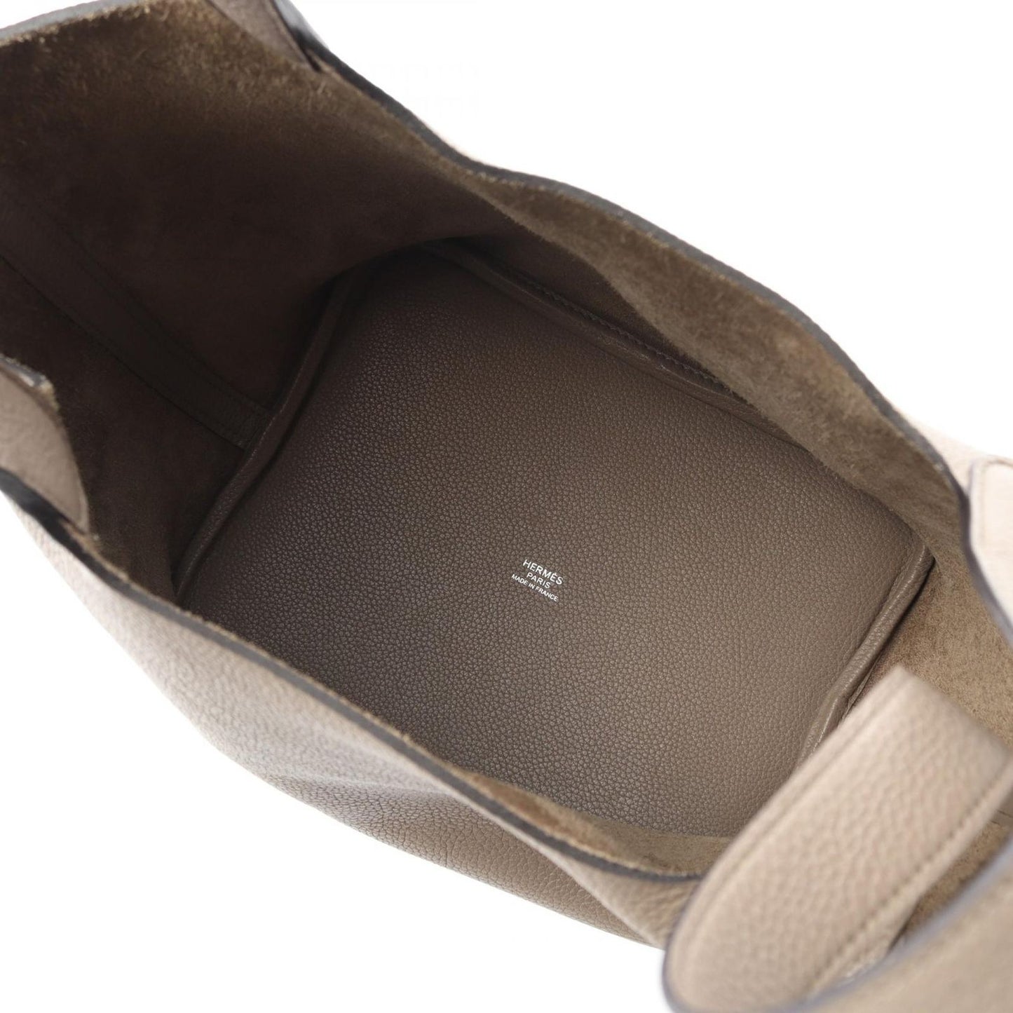 HERMES Picotin Lock MM Handbag in Turtledove Gray - Exquisite Craftsmanship