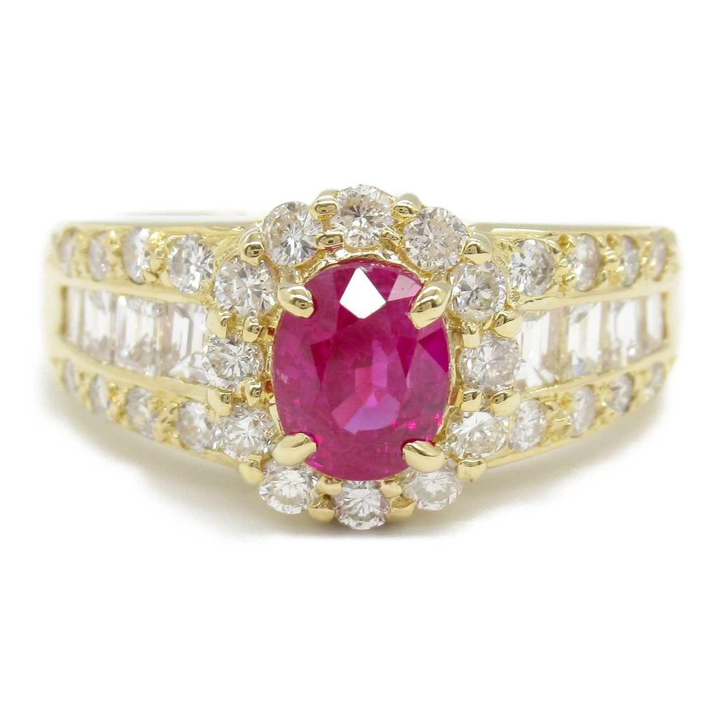 Exquisite Ruby and Diamond Ring in 18K Yellow Gold