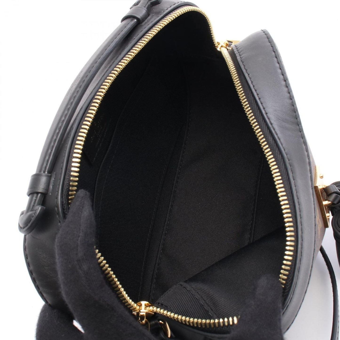 Louis Vuitton Santonge Monogram Noir Shoulder Bag - Timeless Elegance