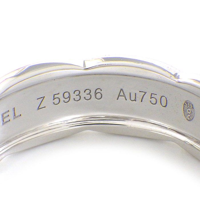 CHANEL Coco Crush Medium Ring with Diamonds in 18K White Gold