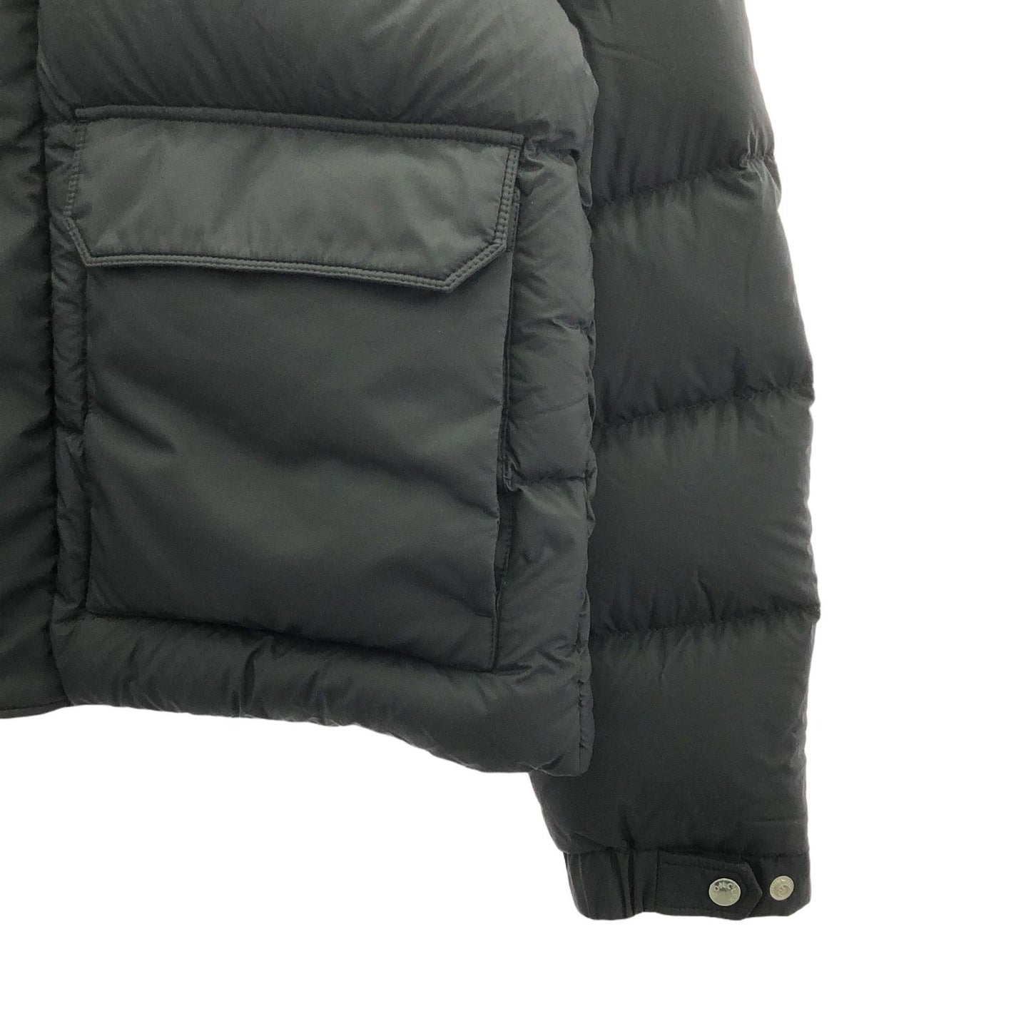 MONCLER 596K7 Black Down Jacket - Unworn Luxury Outerwear