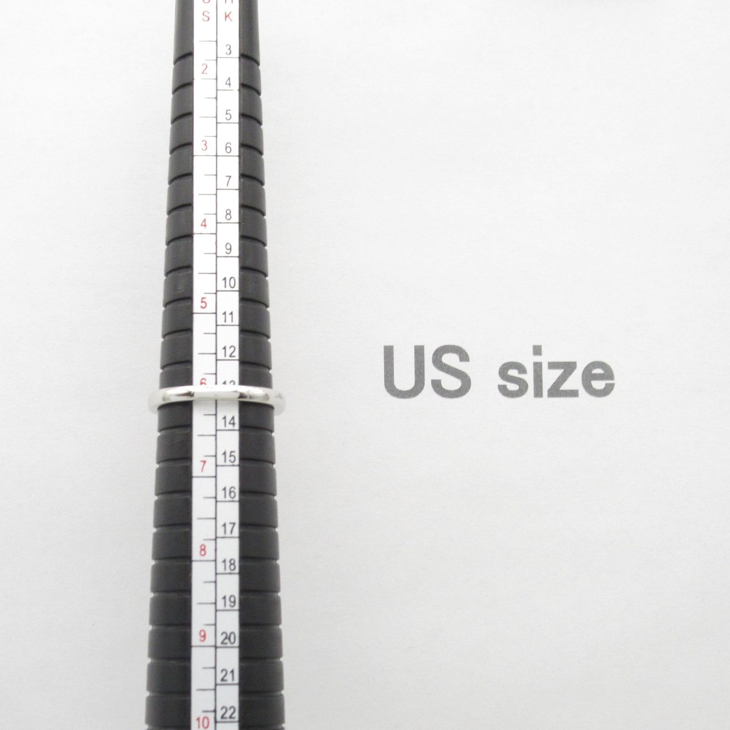 Exquisite Roadlight Garnet & Diamond Ring in Platinum