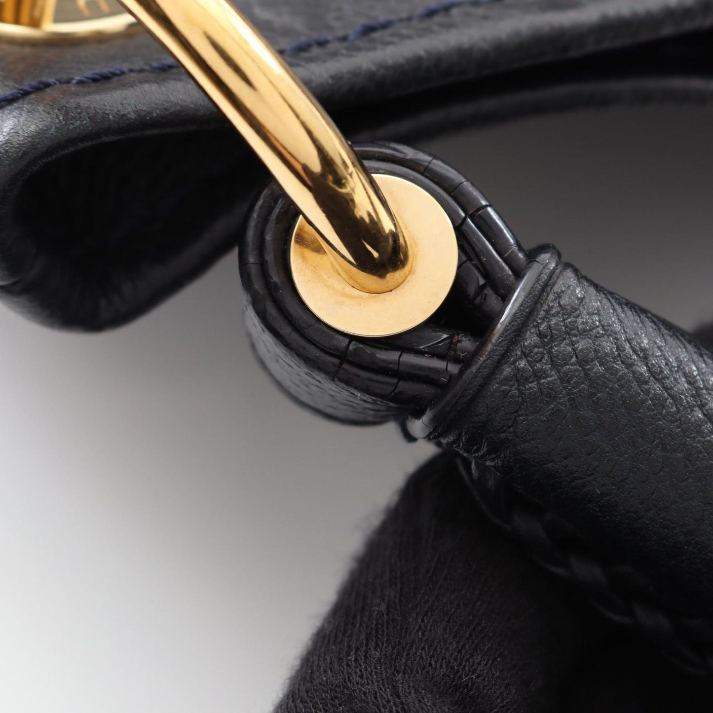 Louis Vuitton Artsy MM Shoulder Bag in Navy Monogram Empreinte Leather