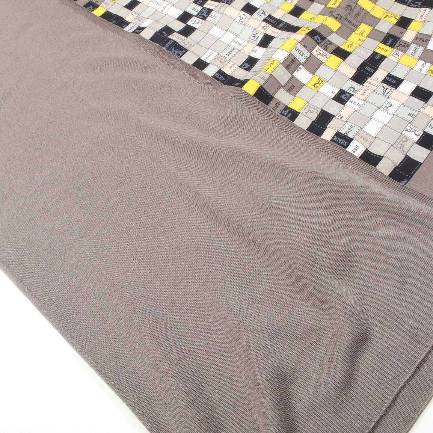 HERMES Bolduc au Carre Silk Dress in Gray - Exquisite Craftsmanship