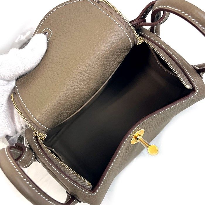 HERMES Lindy Mini Shoulder Bag in Etoupe with Gold Hardware - 2024
