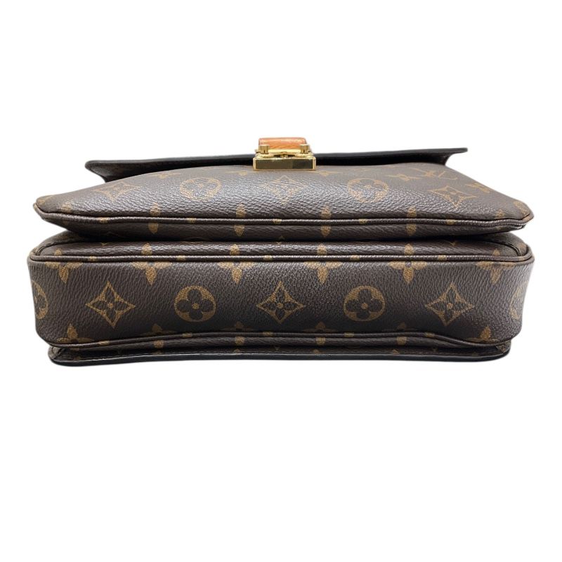 Louis Vuitton Pochette Métis MM M44875 - Exquisite PVC Shoulder Bag