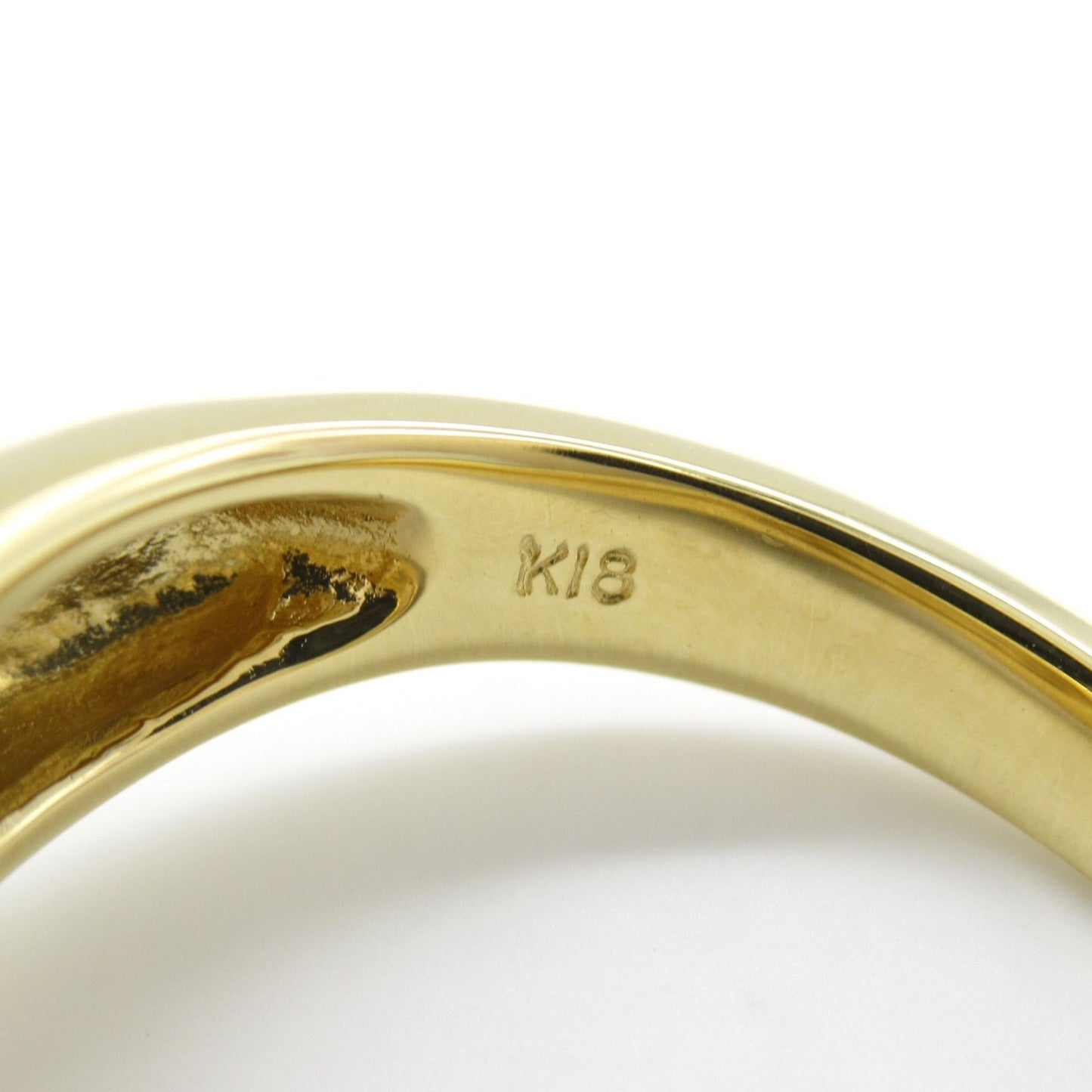 Exquisite K18 Yellow Gold Pearl & Diamond Ring - Timeless Elegance