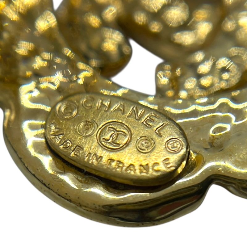 CHANEL Coco Mark Logo Earrings in Gold Metal - Timeless Elegance