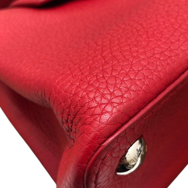 Louis Vuitton Capucines BB Red Leather Shoulder Bag - Exquisite Craftsmanship