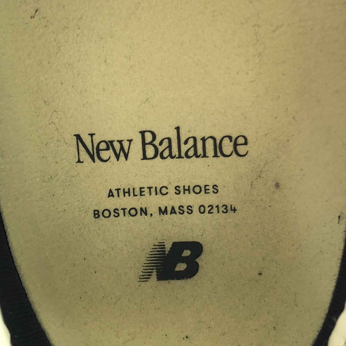 NEW BALANCE Premium Suede Sneakers in Gray - Size 26cm