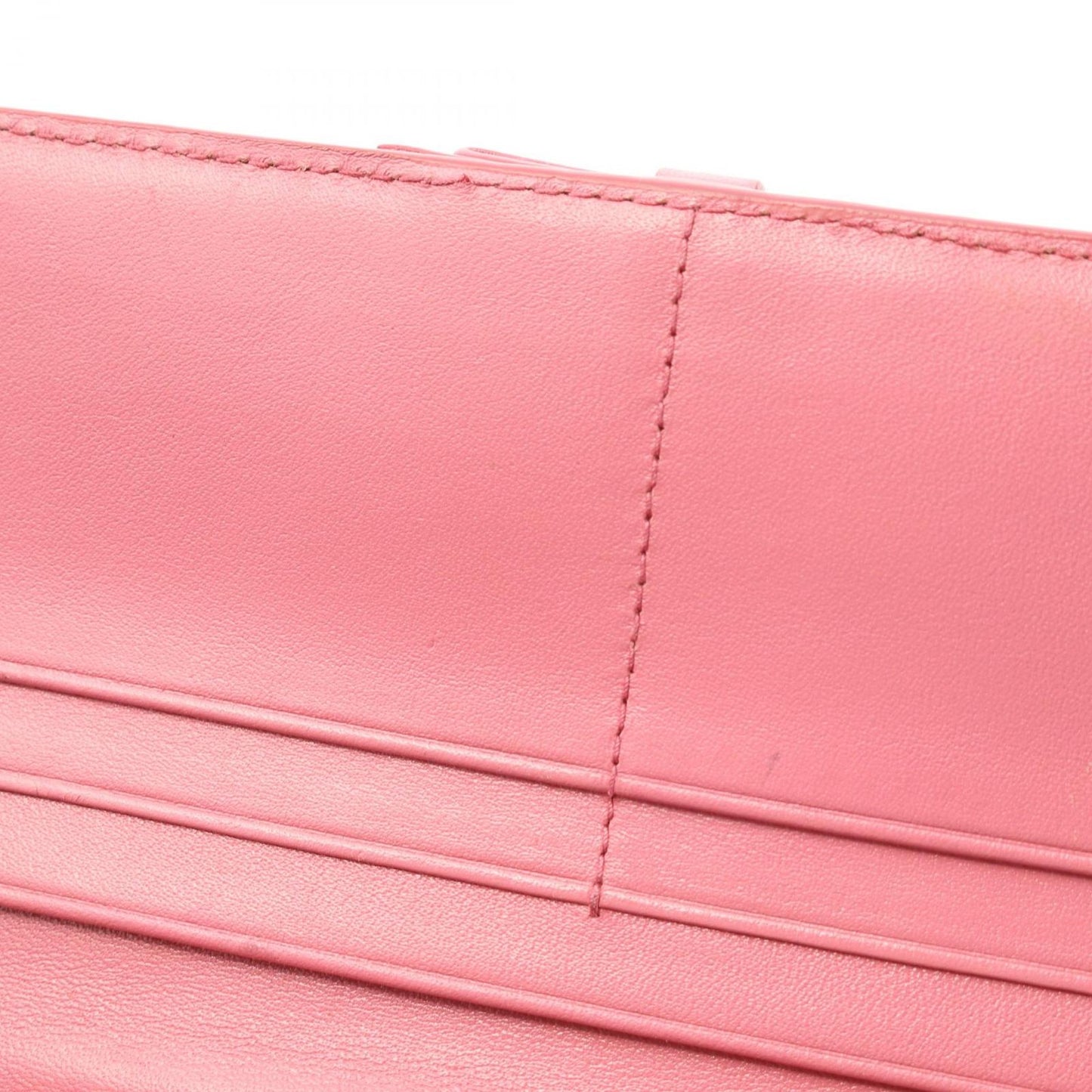 PRADA VITTELLO MOVE TR Pink Saffiano Leather Wallet - Timeless Elegance